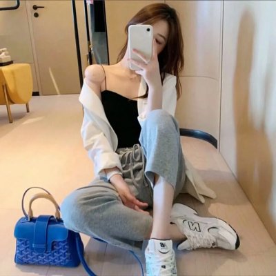 海滩春色